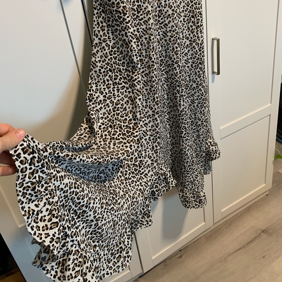 Leopard print midi dress - Picture 2 of 4